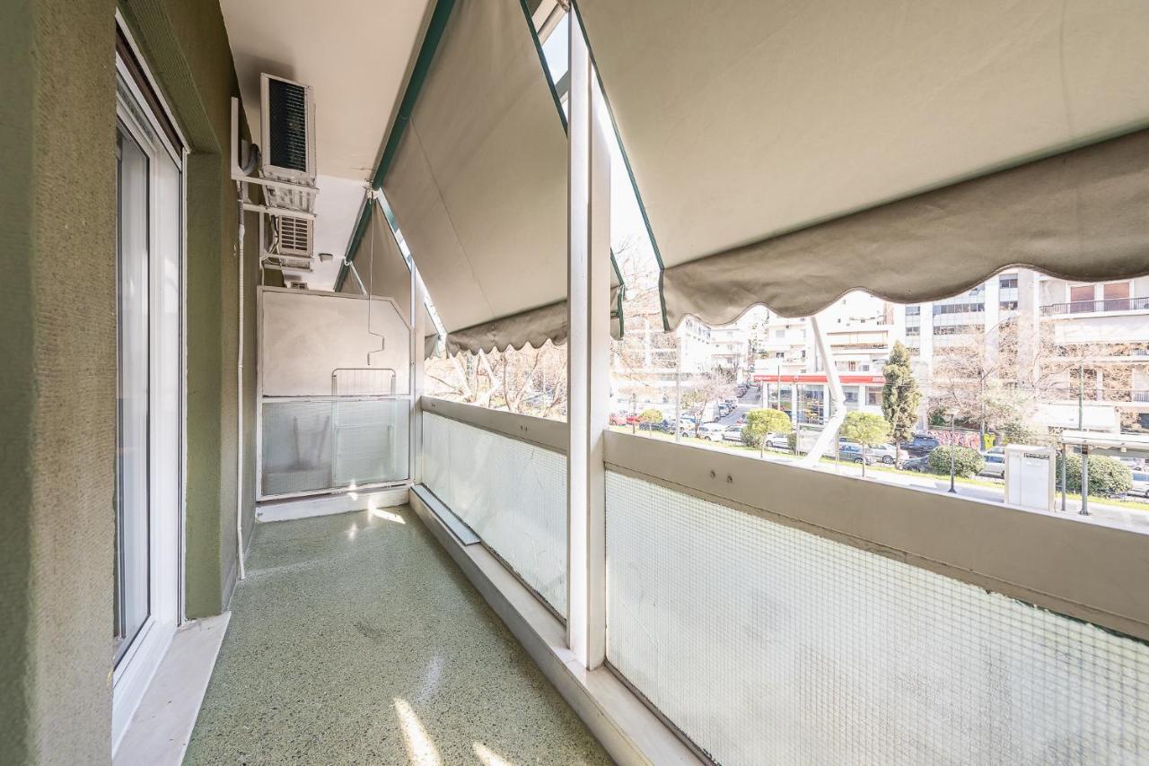 New Relaxed Central Apartment Walk Everywhere Atenas Exterior foto